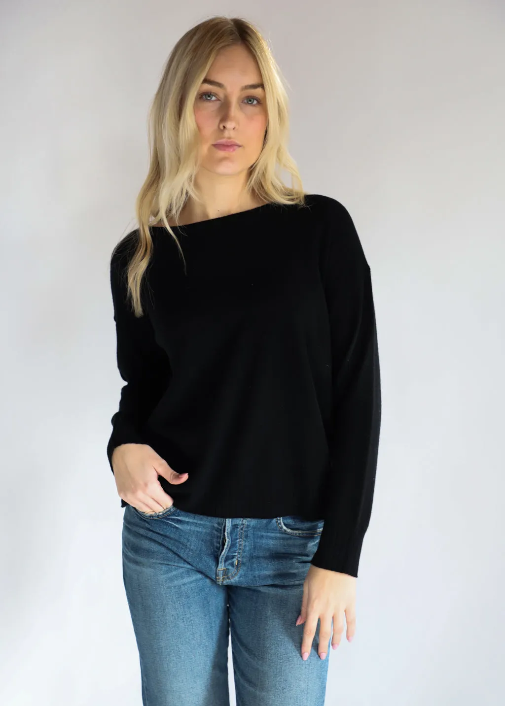 Nili Lotan Boyfriend Sweater in Black