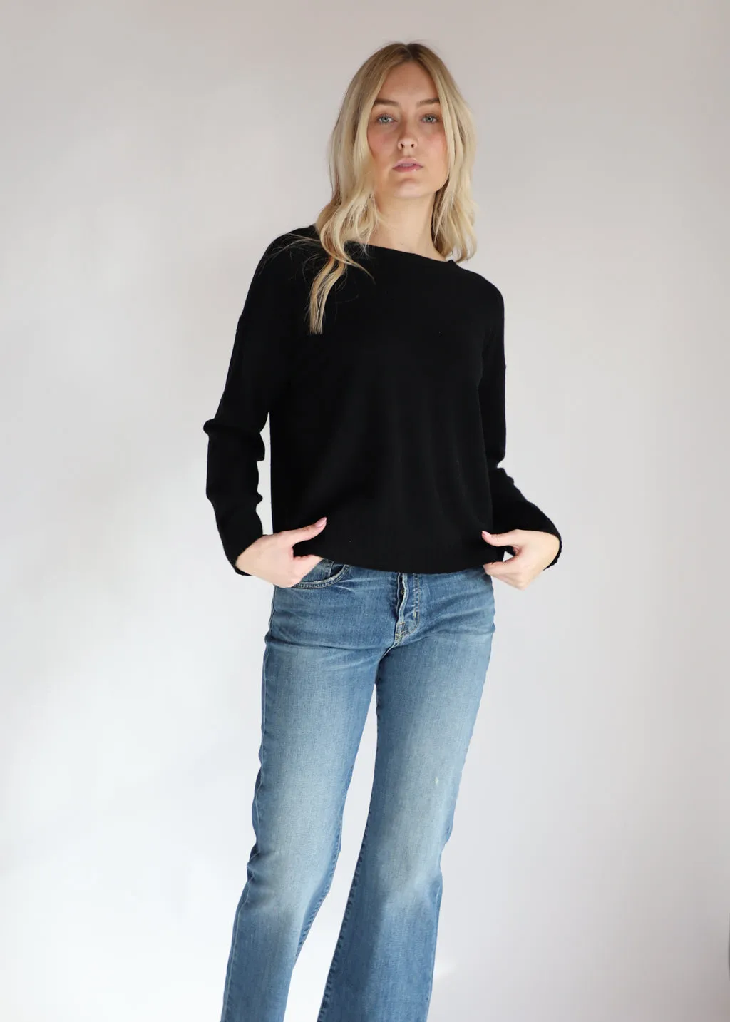 Nili Lotan Boyfriend Sweater in Black