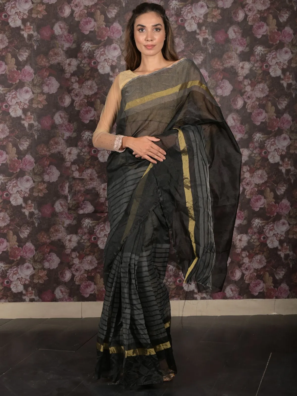 Odette Black Cotton Blend Woven Saree for Women