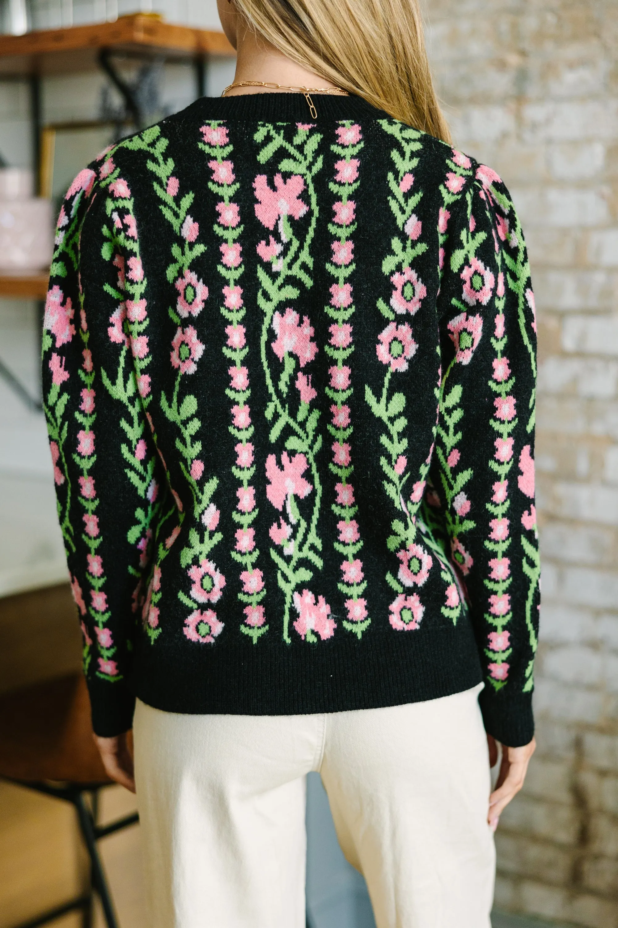 Stil Believe Black Floral Sweater