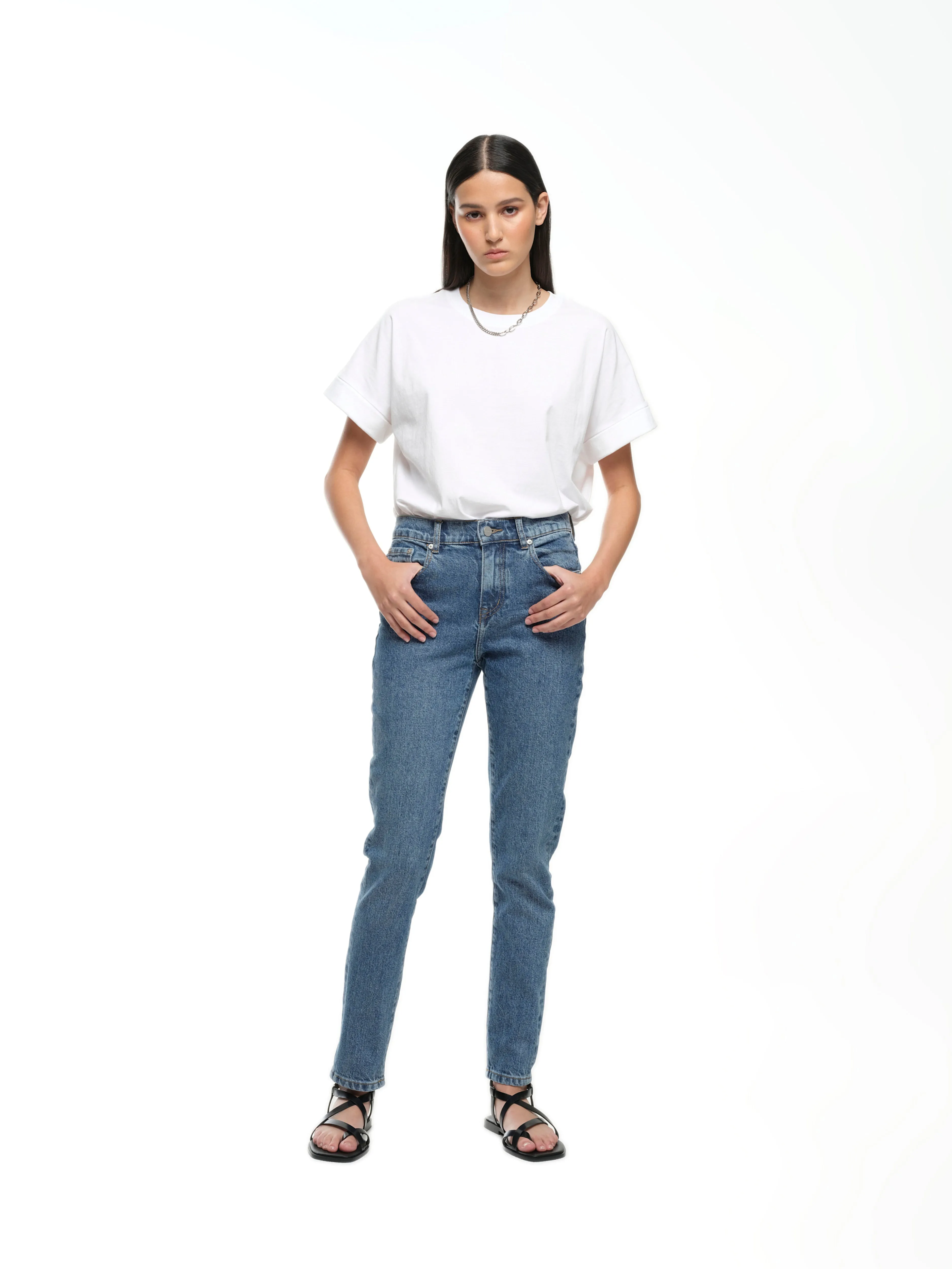 STRAIGHT LEG JEAN - MID INDIGO